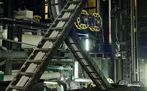 e-spool and zig-zag systems in stage platforms